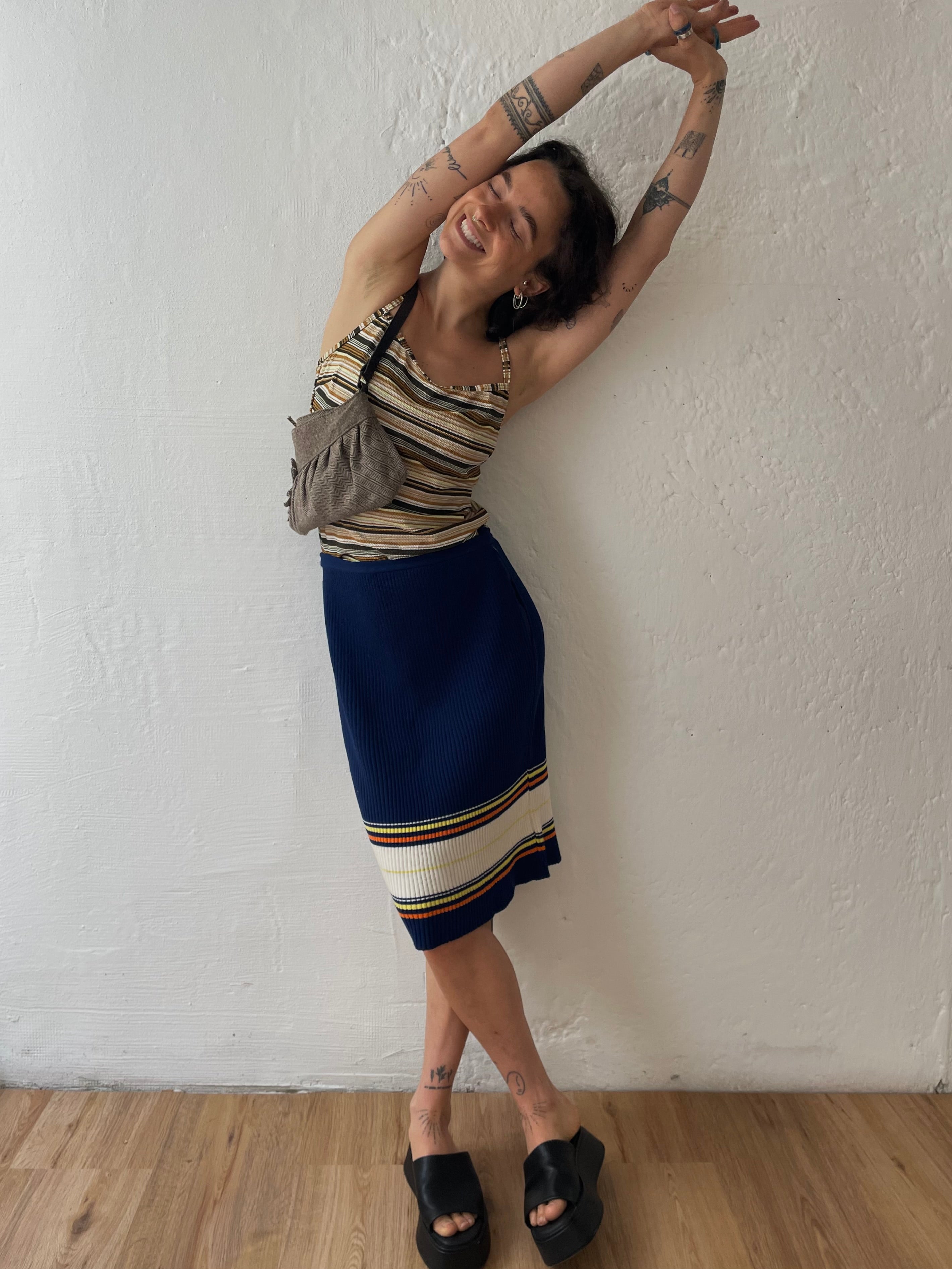 Mittellanger Rock M - Kleiderhaufen - Default Title