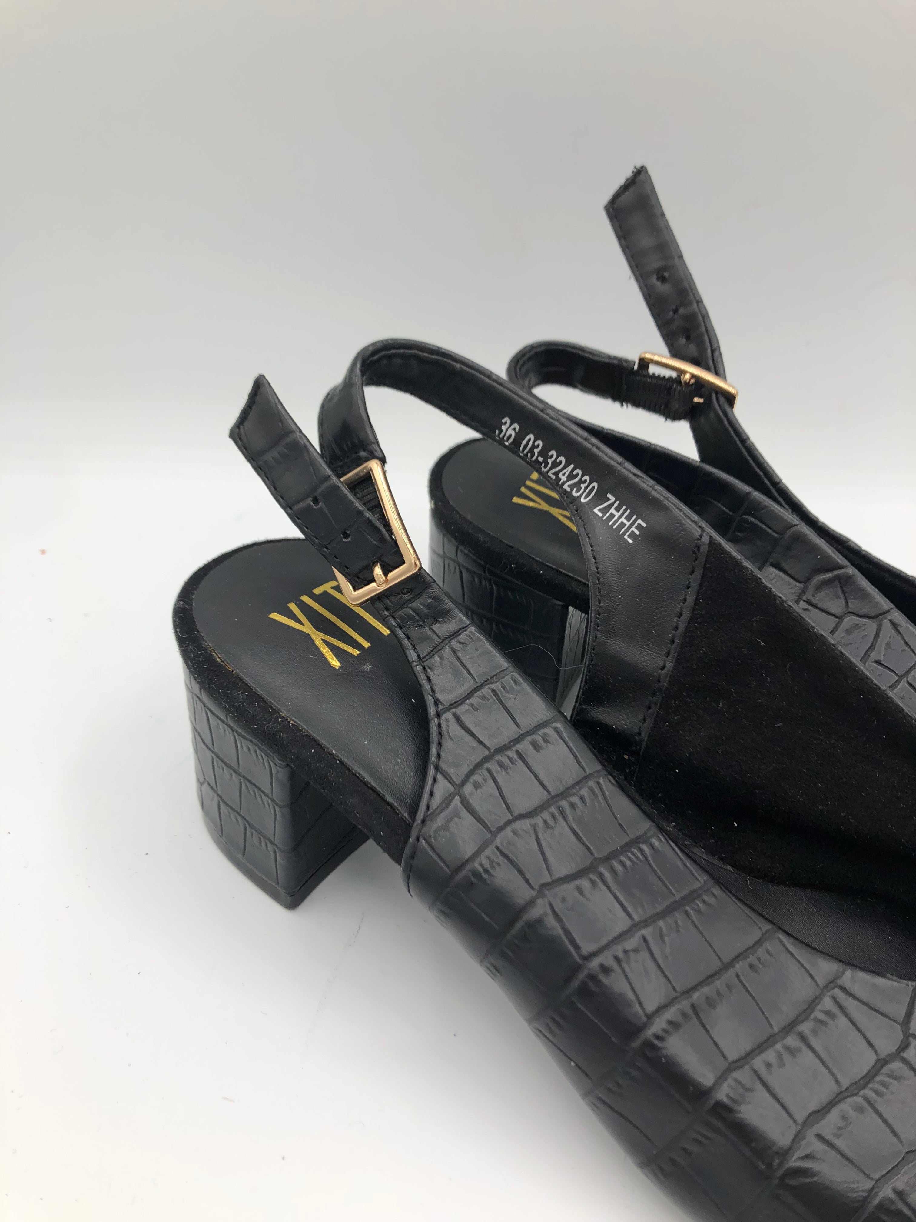 Sandalen mega schön - Kleiderhaufen - Default Title