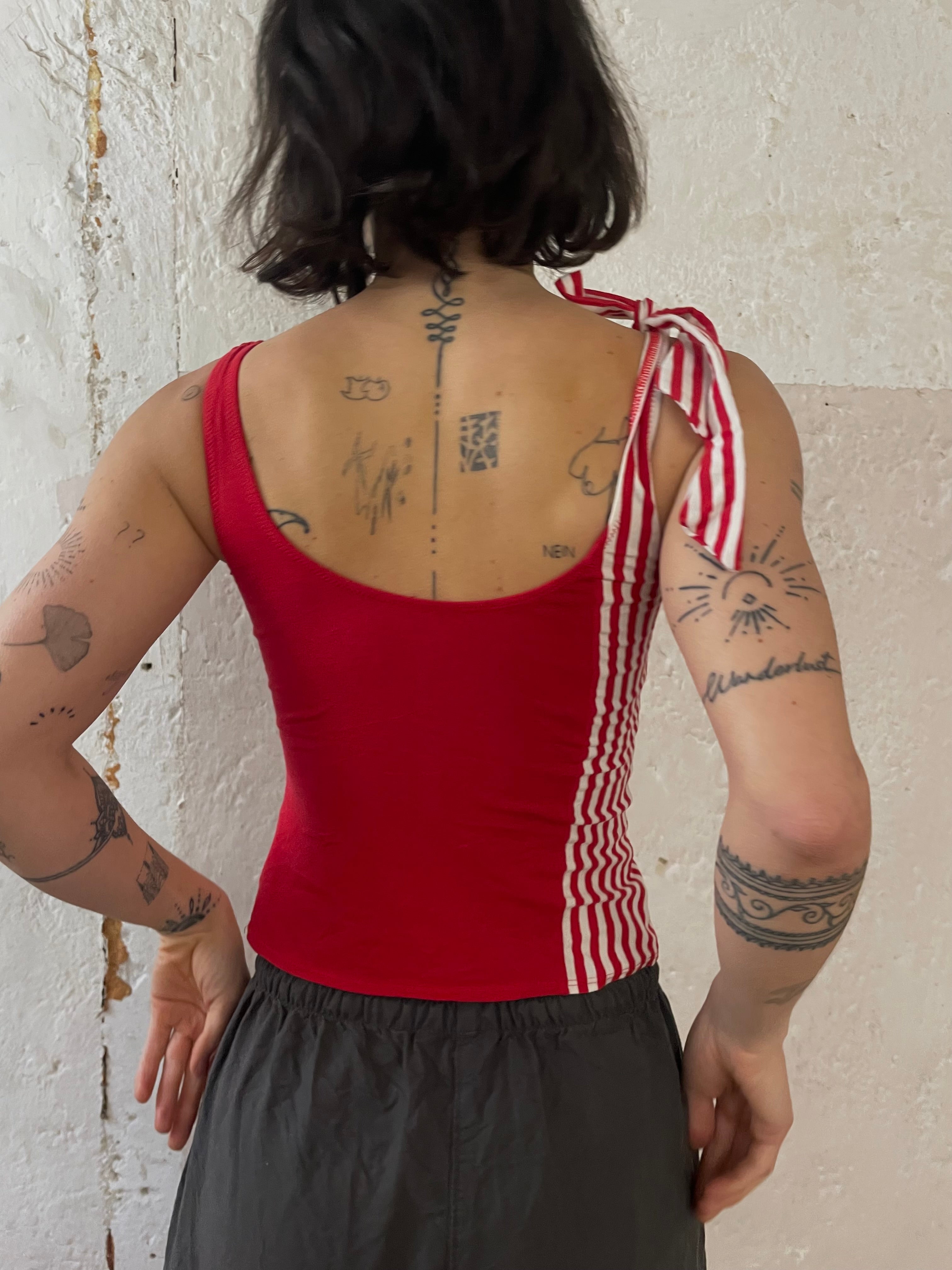 Red Y2K Top S - Kleiderhaufen - Default Title