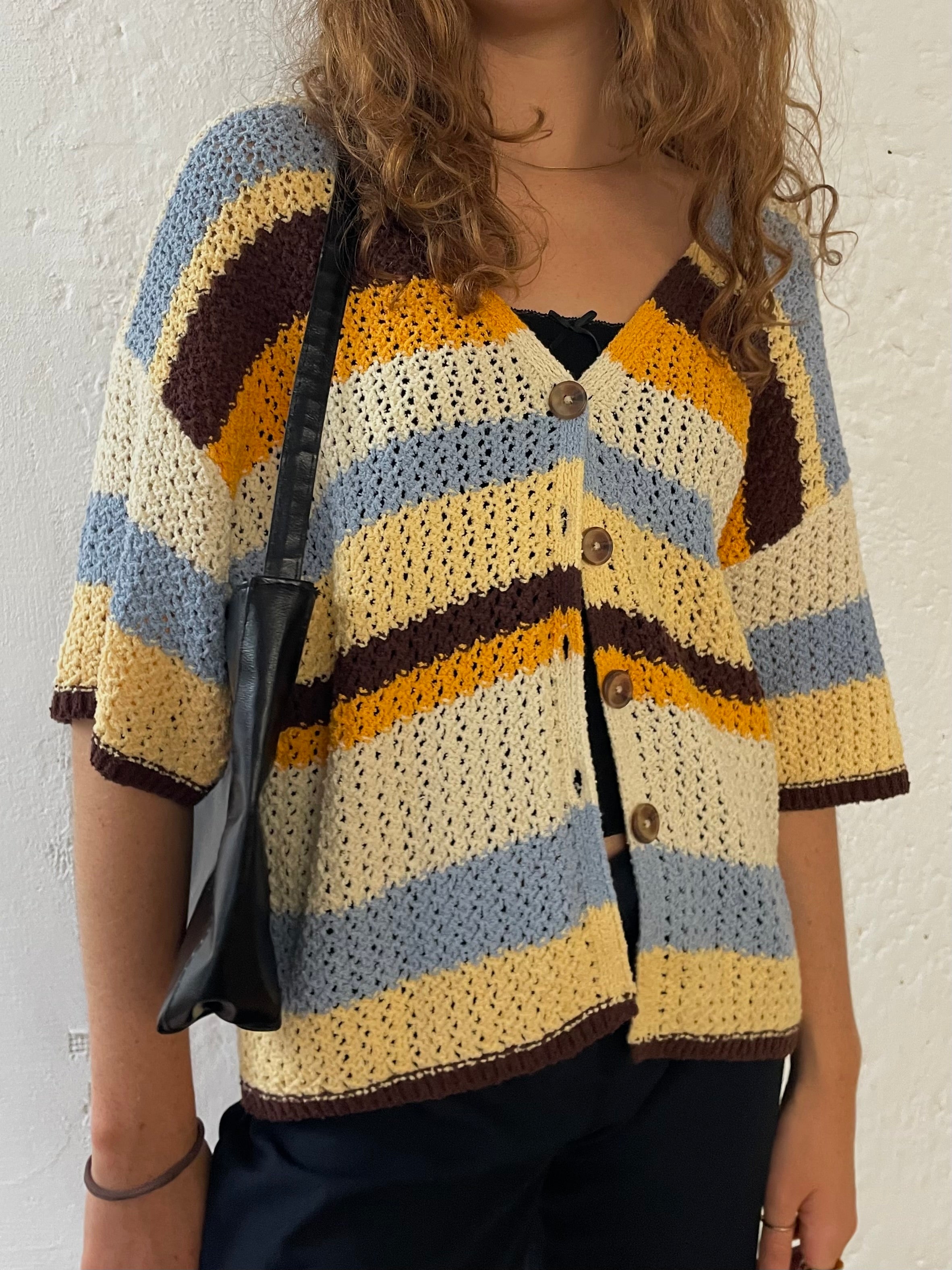 Strickjacke gestreift M