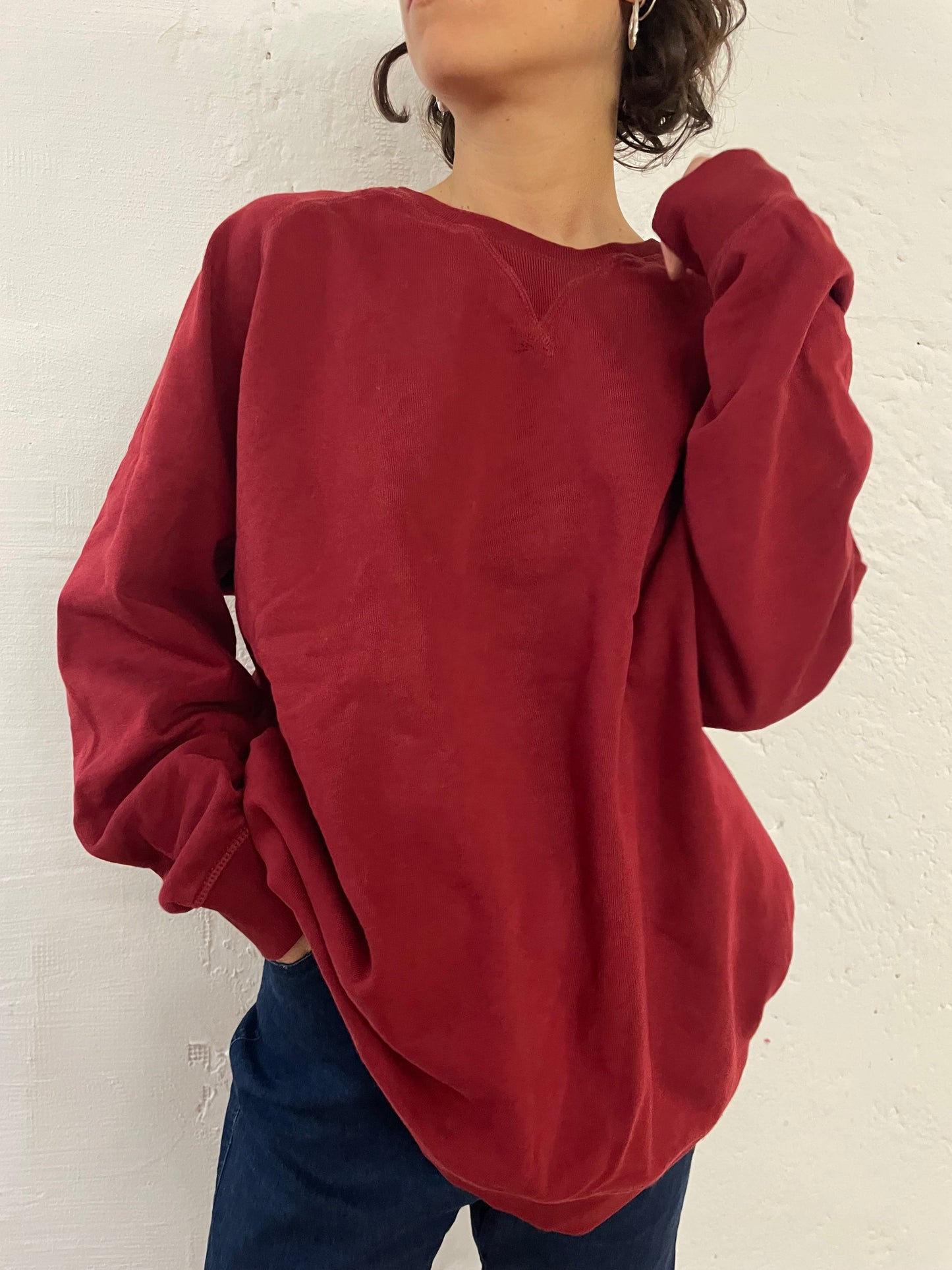 Classic Red Long Sleeve Sweater Crew Neck – L
