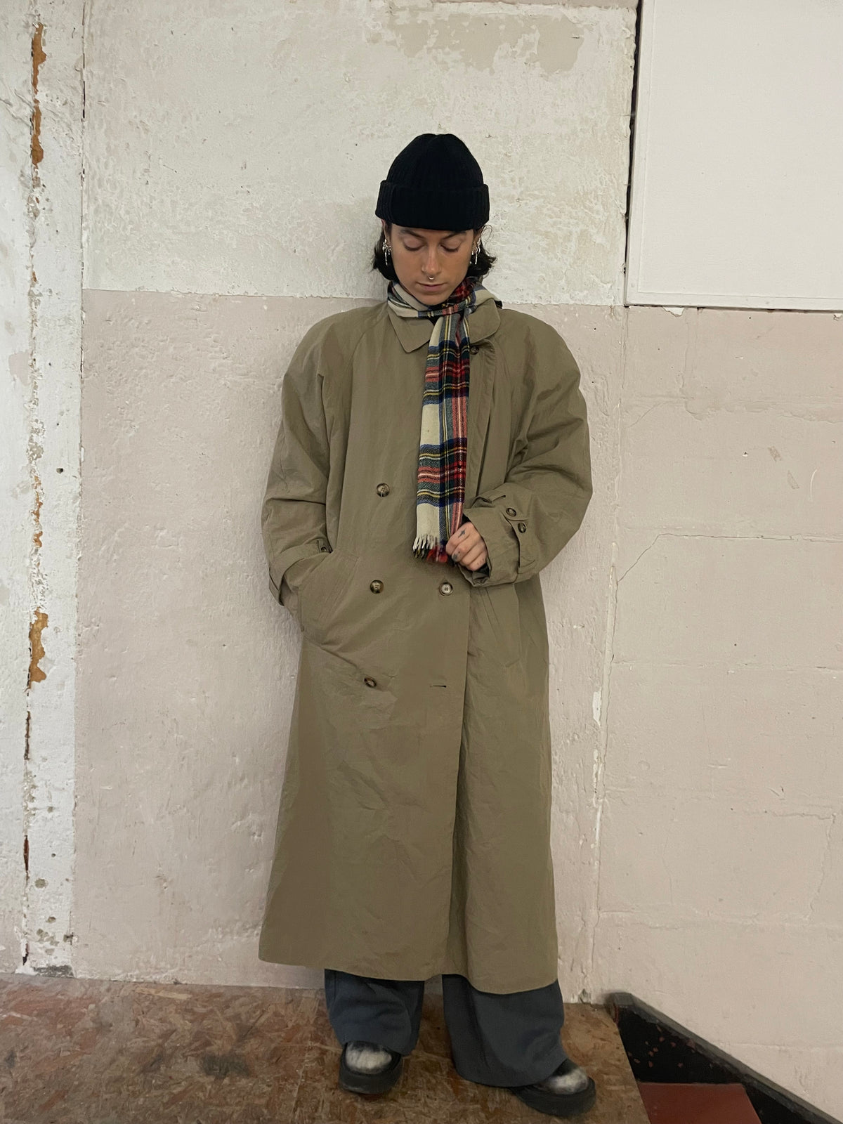 Modern Oversized Trenchcoat Beige – L