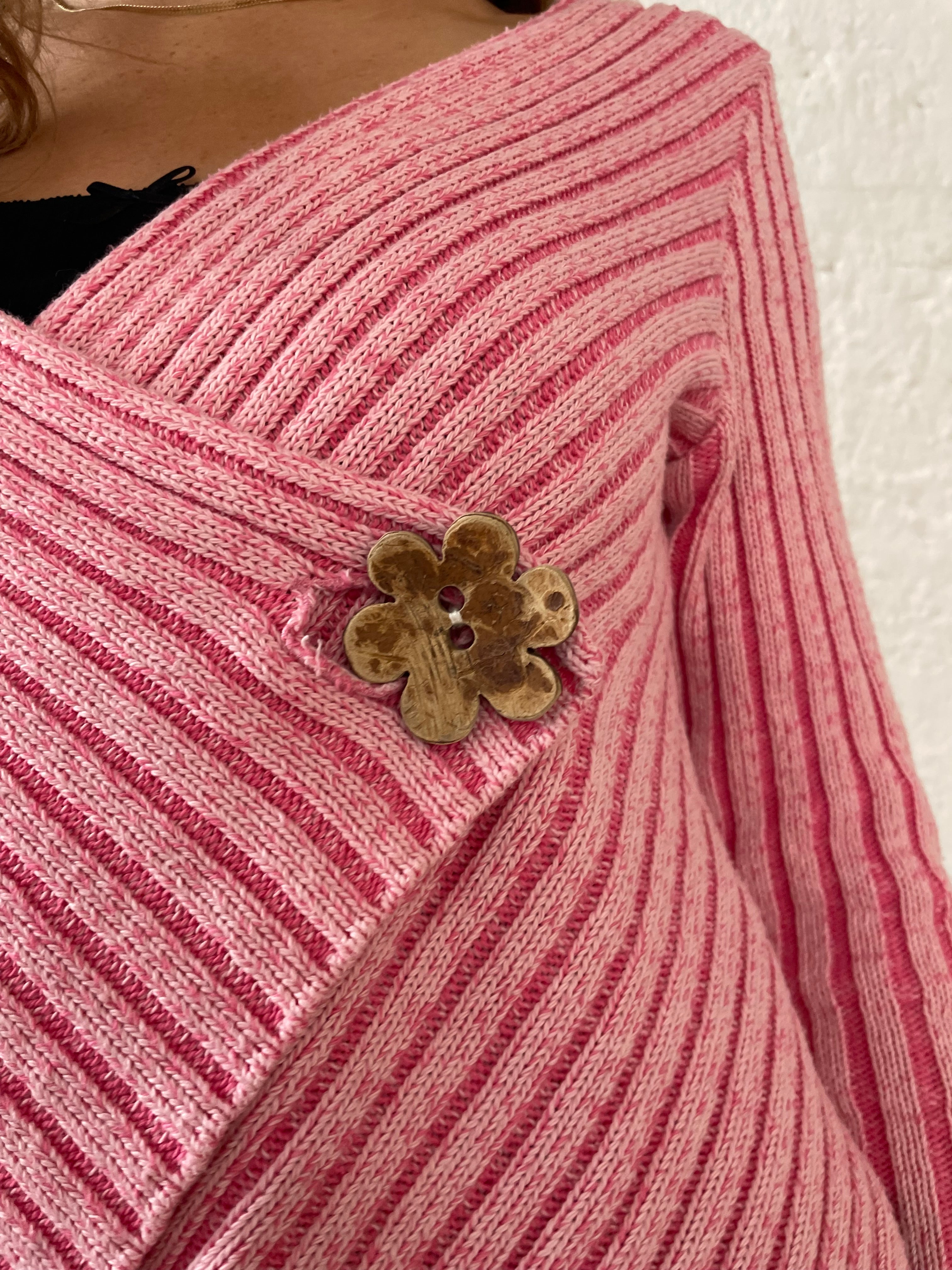 Strickjacke Rosa mit süßen Knopf S/M