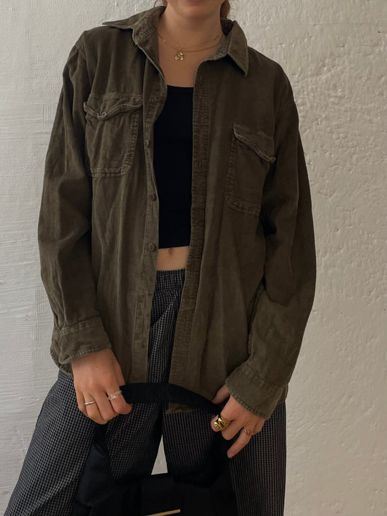 Dunkelbrauenes Cordhemd M