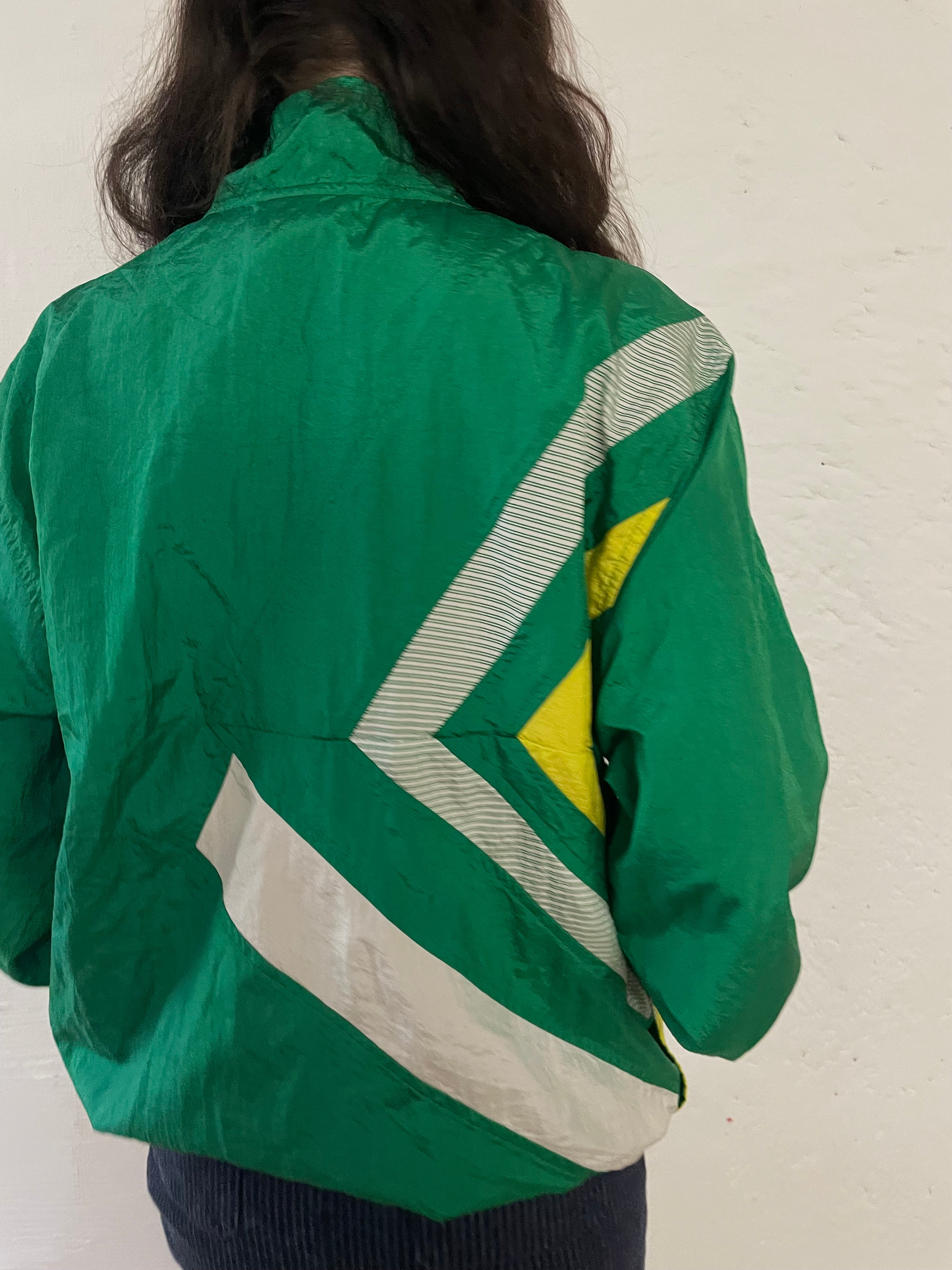 Vintage Umbro Lightweight Long Sleeve Sports Jacket Green White – L