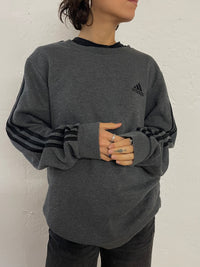 Adidas Sweater Grey Front Logo Stitch – M