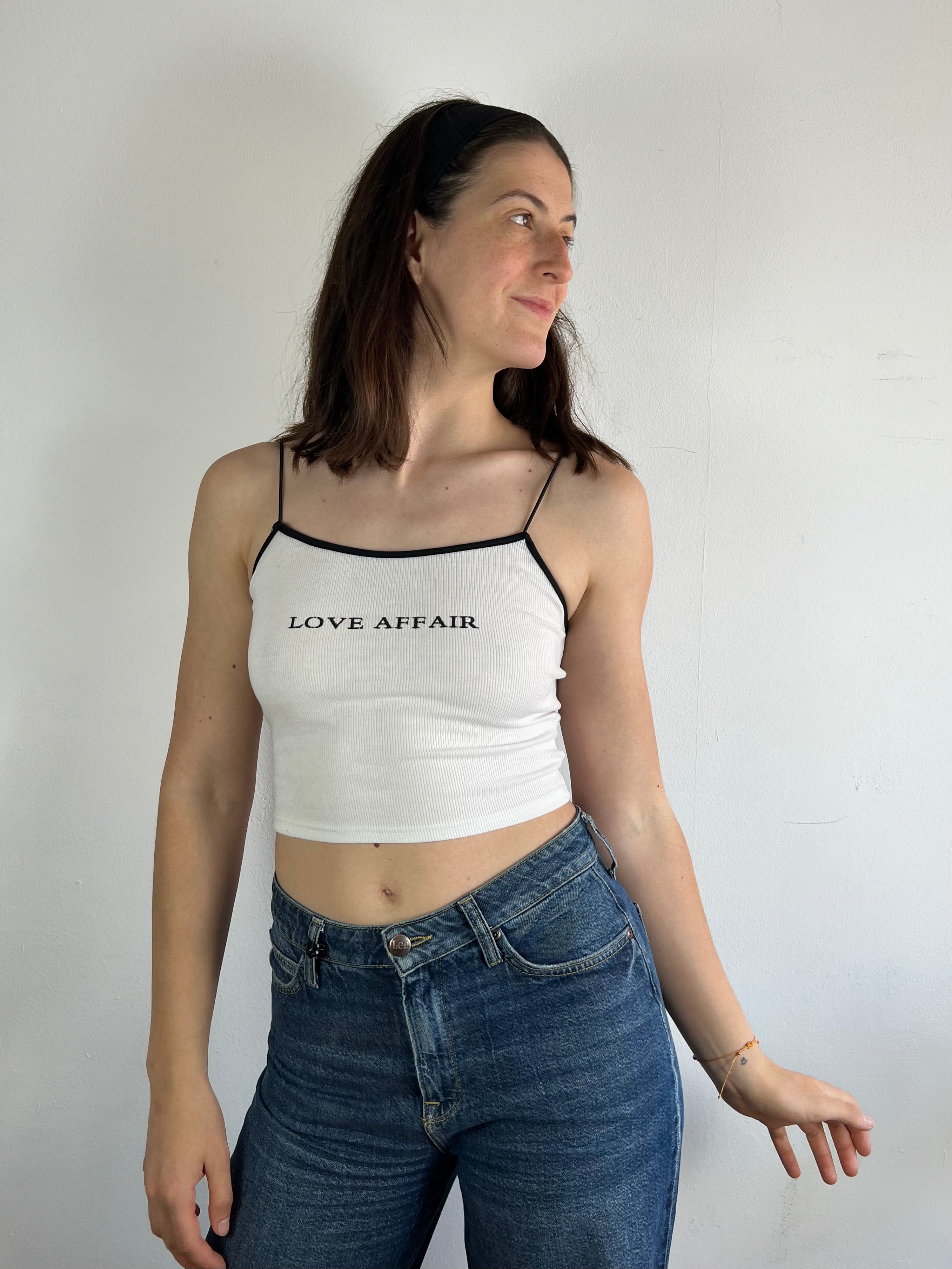 Spaghetti Top Vintage Cropped Love Affair Print White Cream – M
