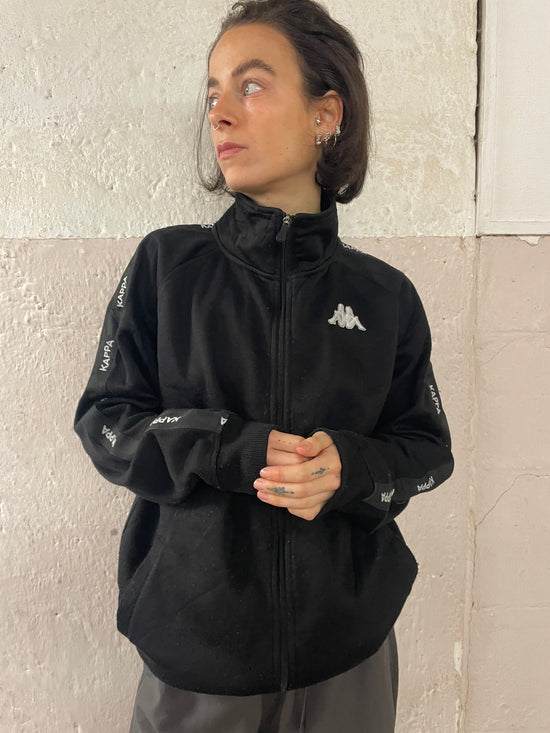 Track Jacket Vintage Kappa Front Logo Black Unisex Retro Sportswear – M/L
