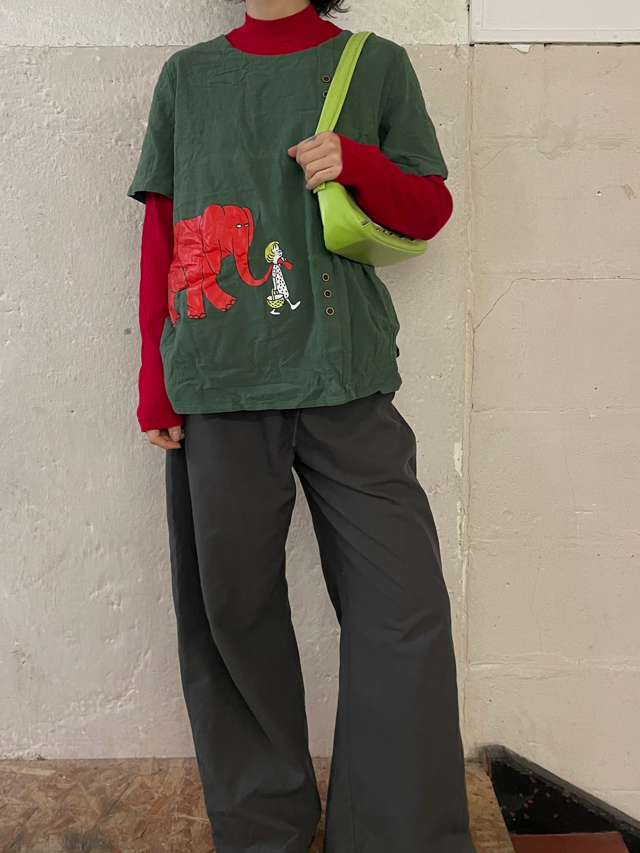 Look at it - Kleiderhaufen - Default Title