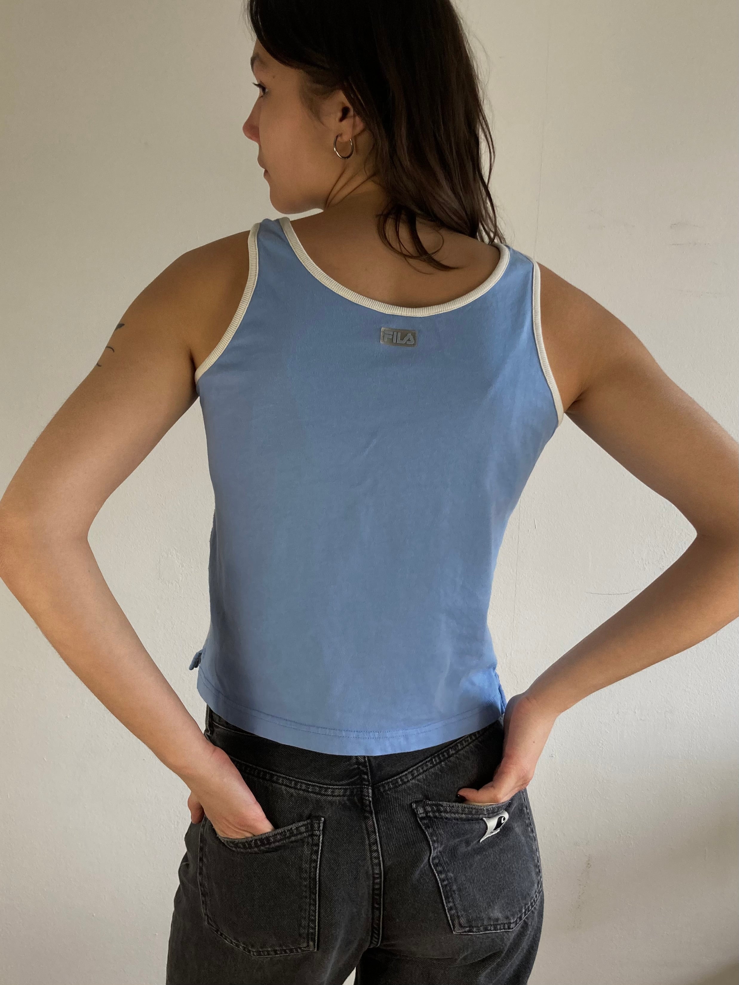 Top Vintage Y2K Fila Tank Top Blue White Slim Fit Women – S/M