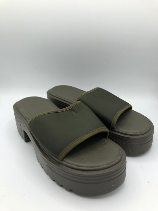 Truelle Sandalen mit Absatz