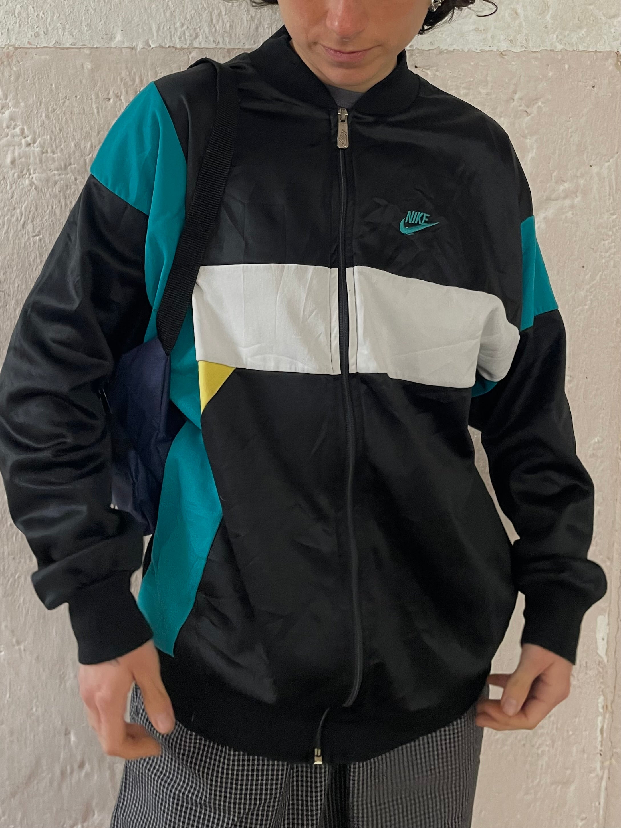 Vintage Nike L - Kleiderhaufen - Default Title