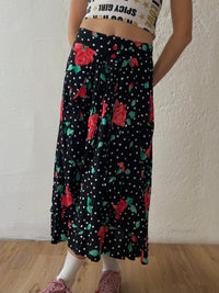 Langer schwarzer Rock mit Roten Blumen S - Kleiderhaufen - Default Title