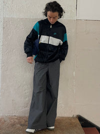 Vintage Nike L - Kleiderhaufen - Default Title