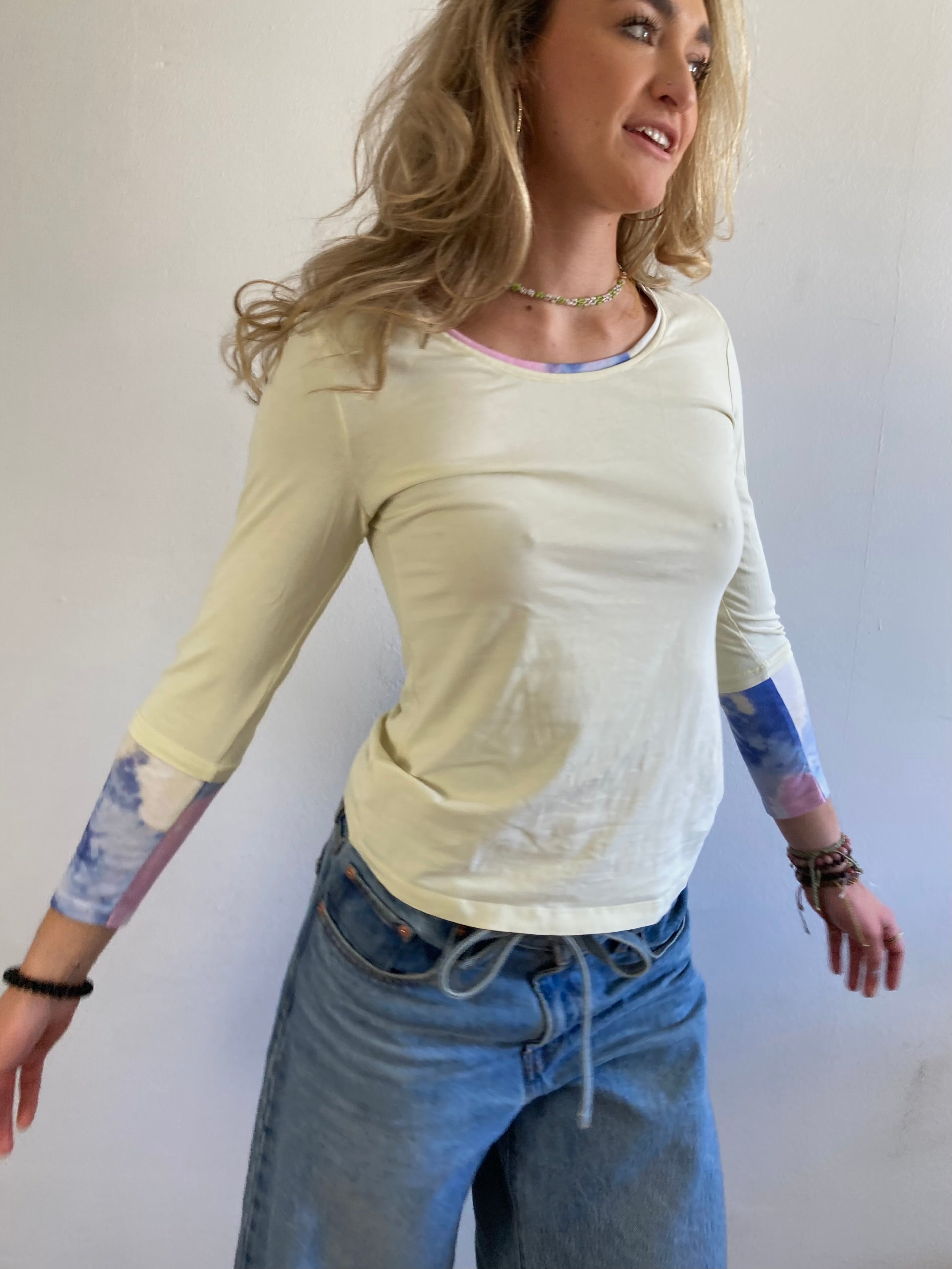 Longsleeve Vintage Creme Open Neck Lightweight Layering Women – S/M