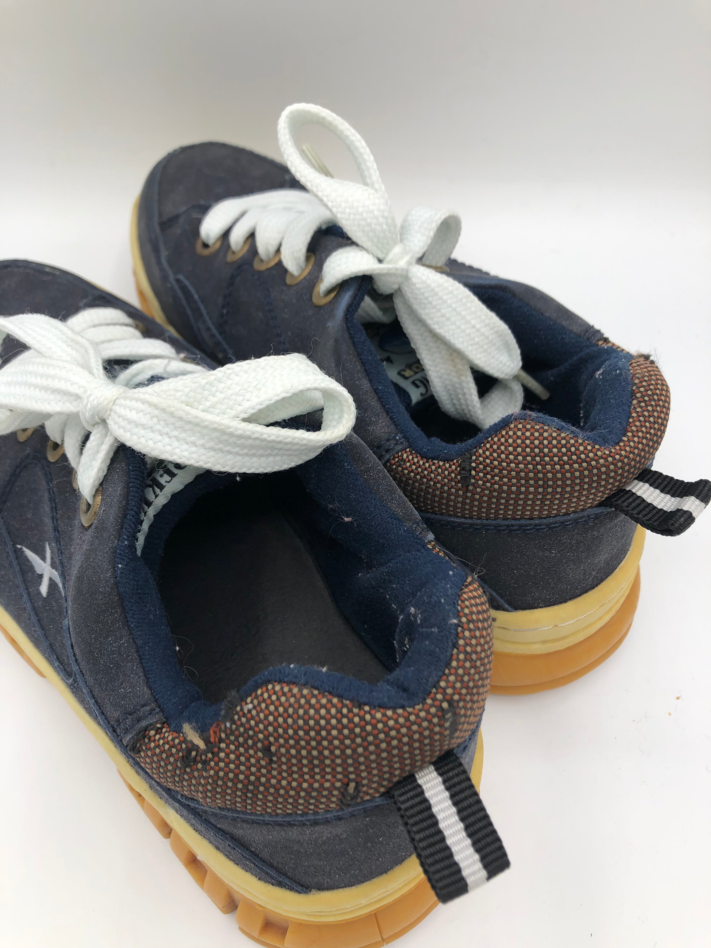 Xtreme Sneakers - Kleiderhaufen - Default Title