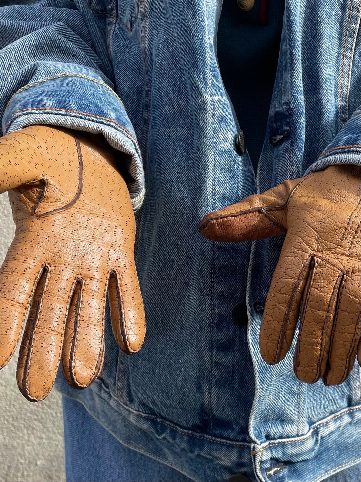 Braune Lederhandschuhe