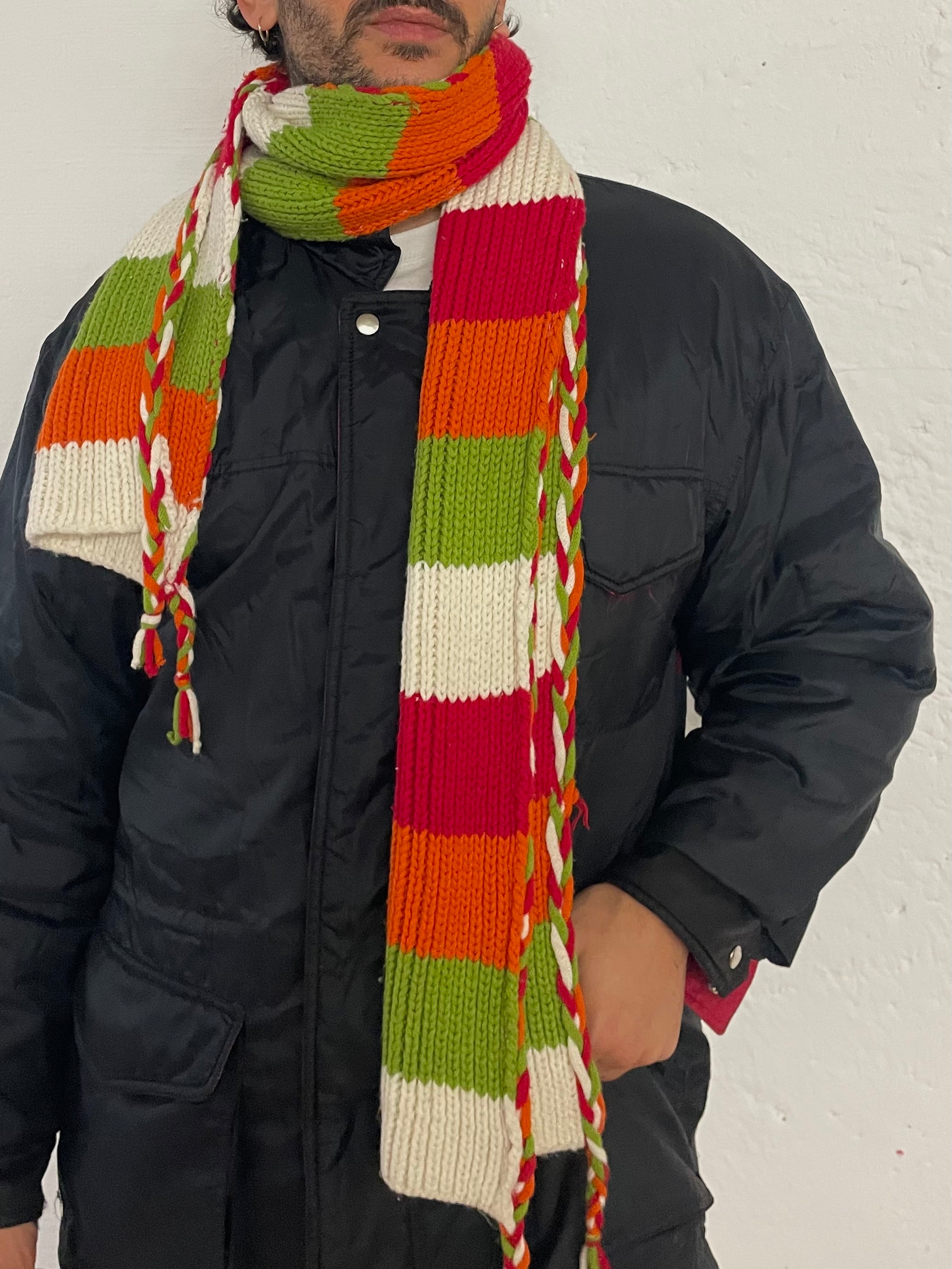 Vintage Scarf Red White Green & Wool Warm – One Size