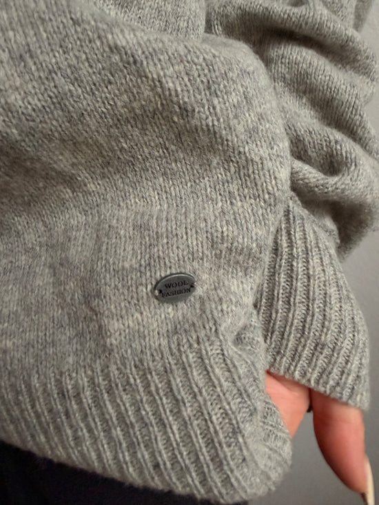 Wool V-Neck Sweater Grey Unisex - L