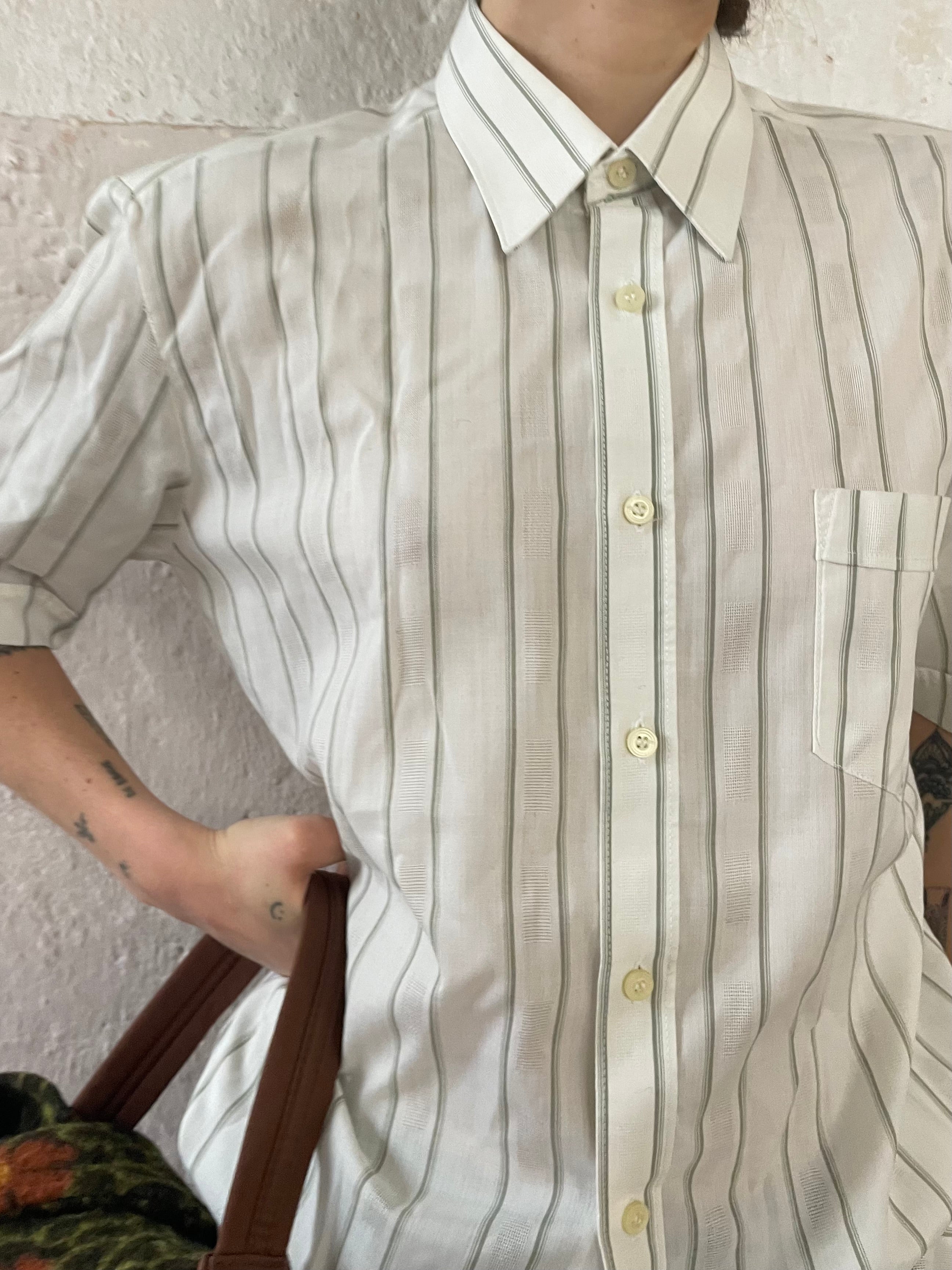 Weiß/grau gestreiftes Hemd M - Kleiderhaufen - Default Title