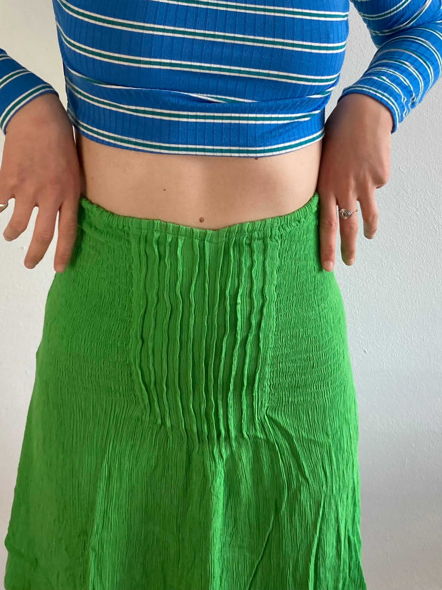 Vintage Skirt Grunge Green Patterned Elastic Waist Flared Hem – M