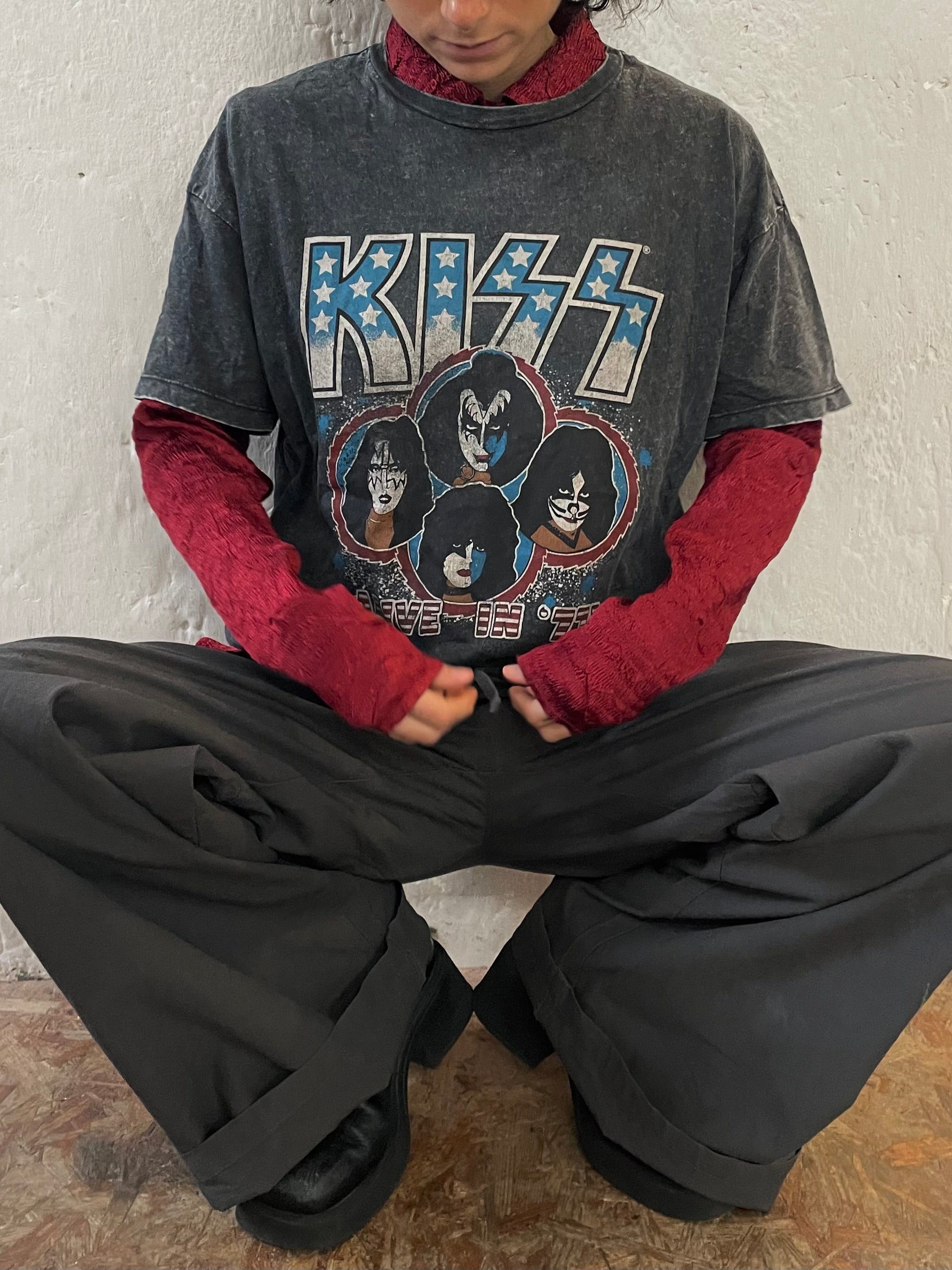 KISS - Kleiderhaufen - Default Title