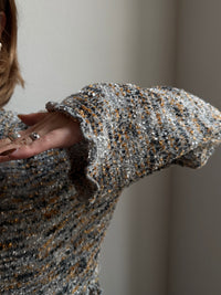 Vintage Sweater with sweet Pattern Unisex - M