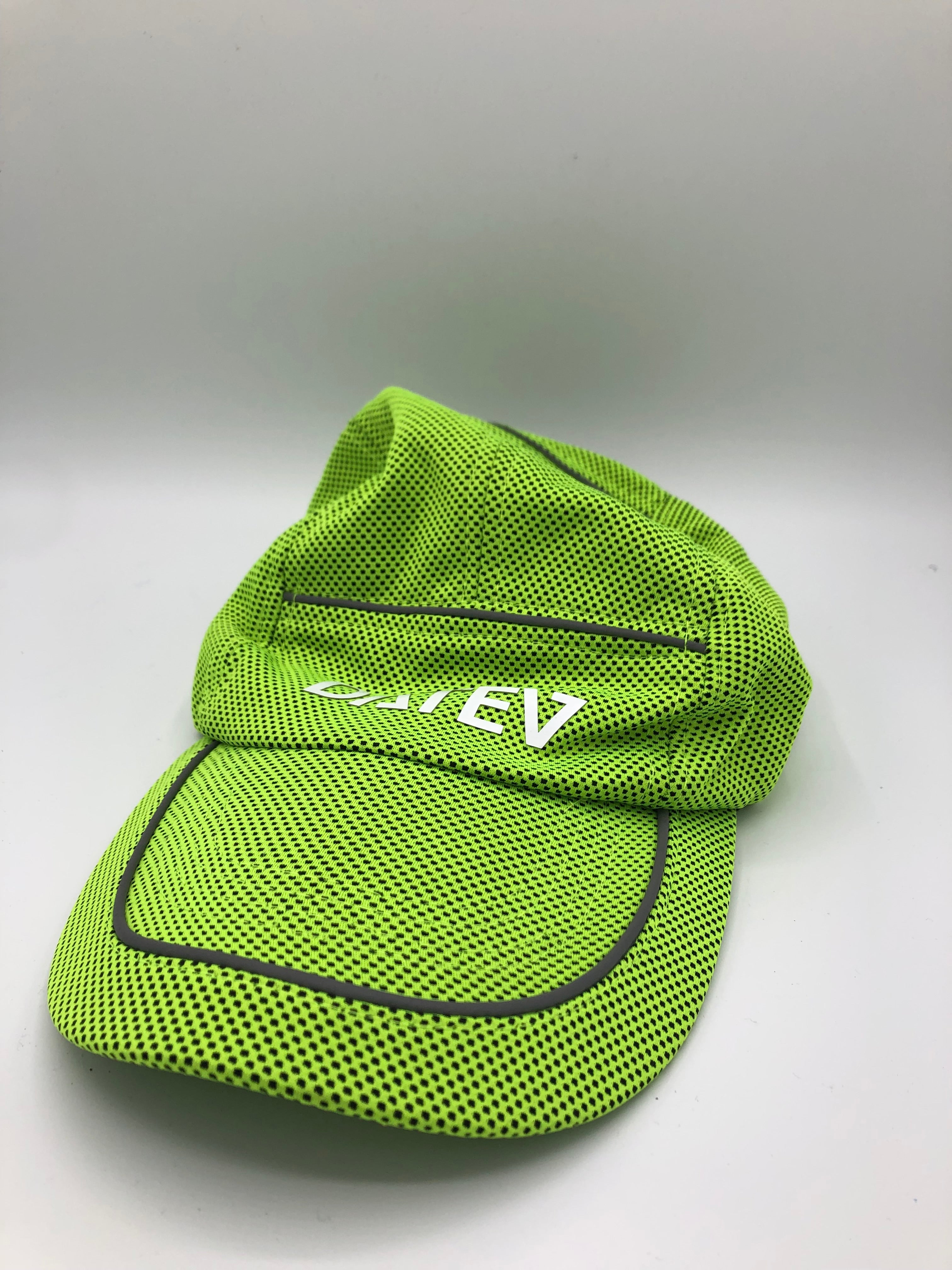 Datev Kappe - Kleiderhaufen - Default Title