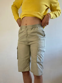 Shorts Cargo Knee Length Multi Pocket Elastic Waist Beige Cream Unisex – M