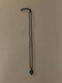 Halskette blauer Stein