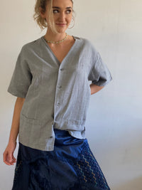 Shirt Fila Oversized Vest Grey Logo Lightweight Summer Layering Unisex – L