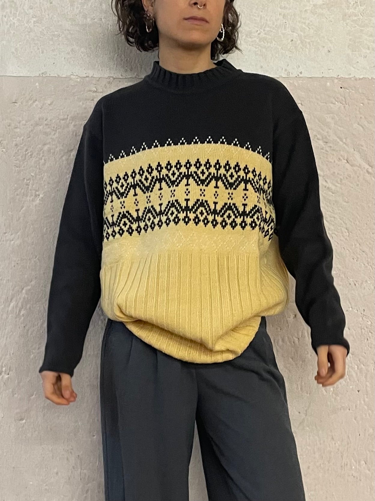 Cozy Vintage Sweater Yellow & Brown