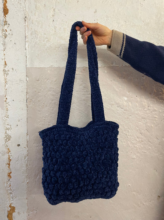 Gestrickte Tasche Blau