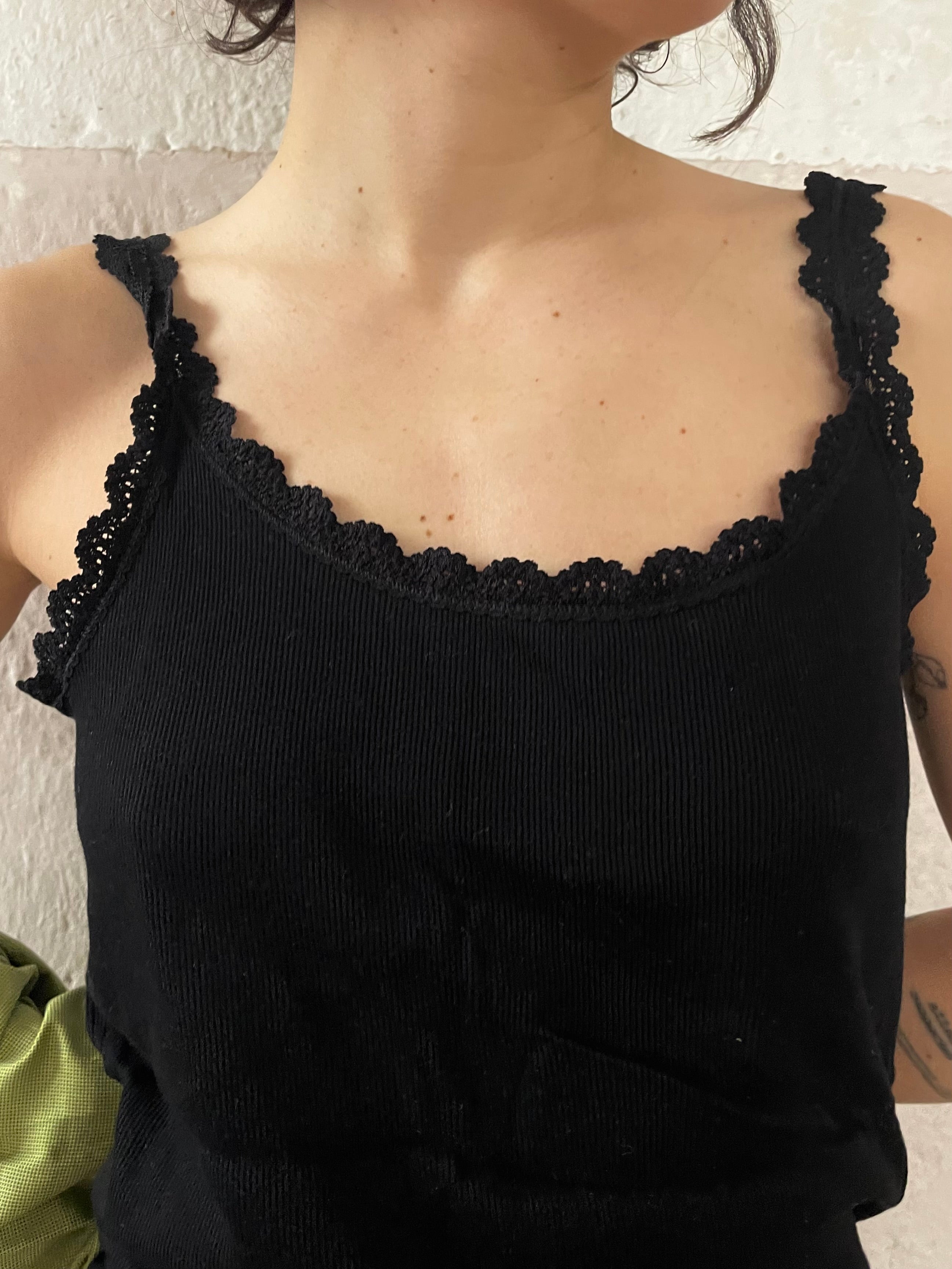 Schwarzes Trägertop S - Kleiderhaufen - Default Title