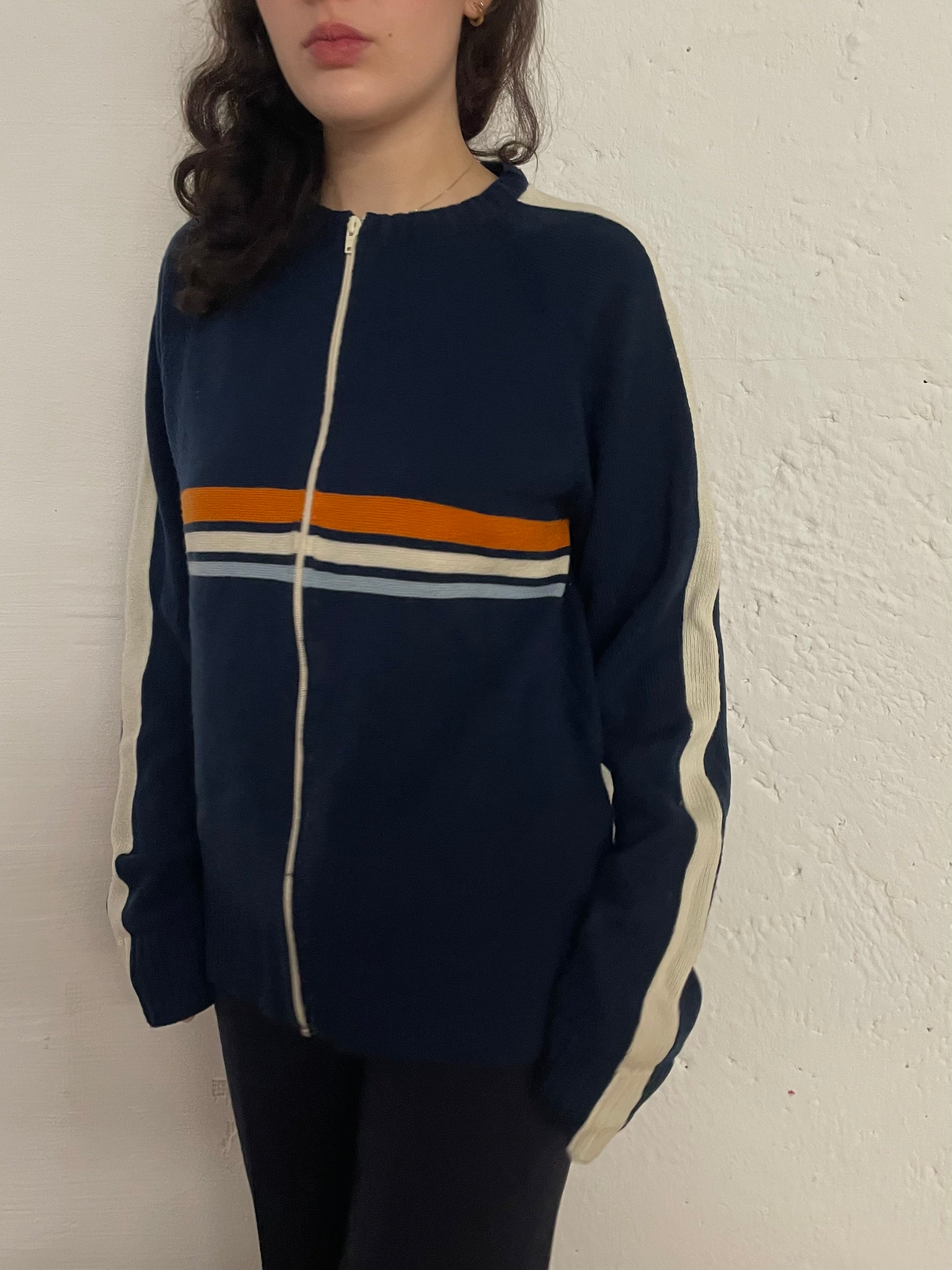 Oversized Lightweight Sweater Jacket Blue Orange White Round Neck – M
