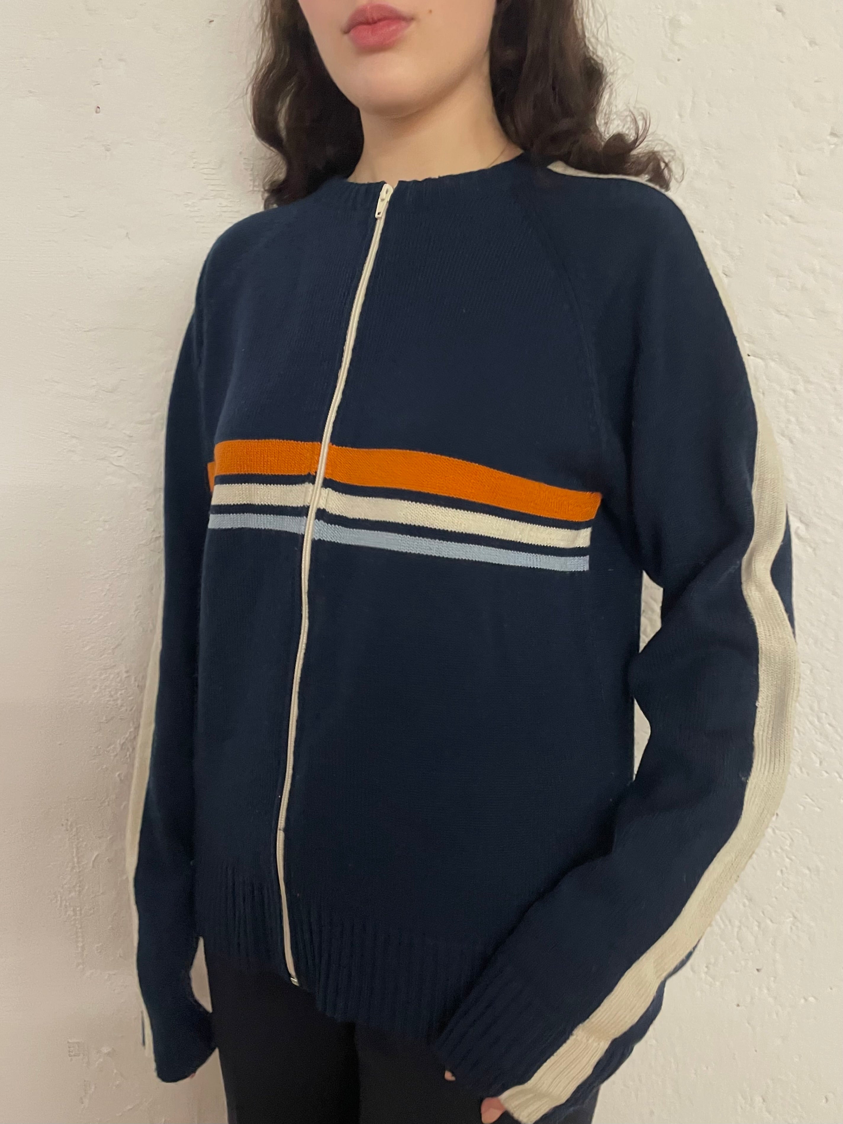 Oversized Lightweight Sweater Jacket Blue Orange White Round Neck – M