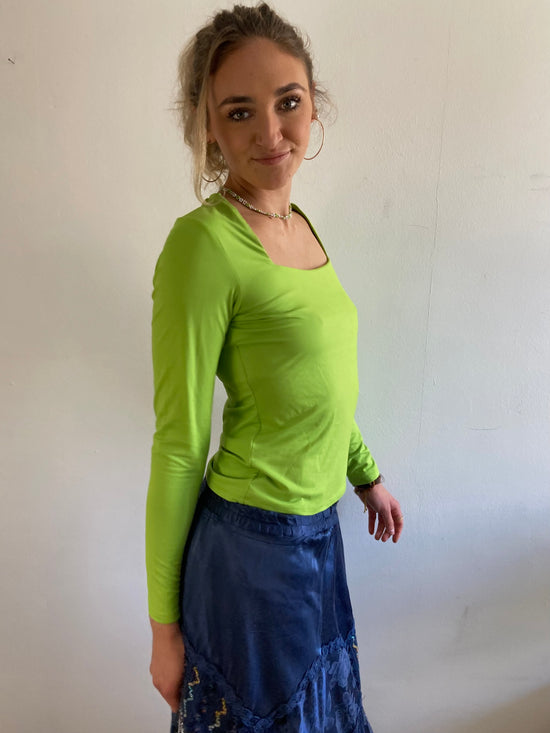 Longsleeve Vintage Green Open Neck Lightweight Layering Women – S/M