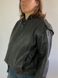 Leather Jacket Vintage Black Shoulder Detail Oversized Unisex – M