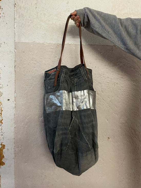 DIY hand-sewn denim handbag