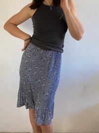 Skirt Vintage Grey Floral Pattern Elastic Waist Slit Hem Layering – M