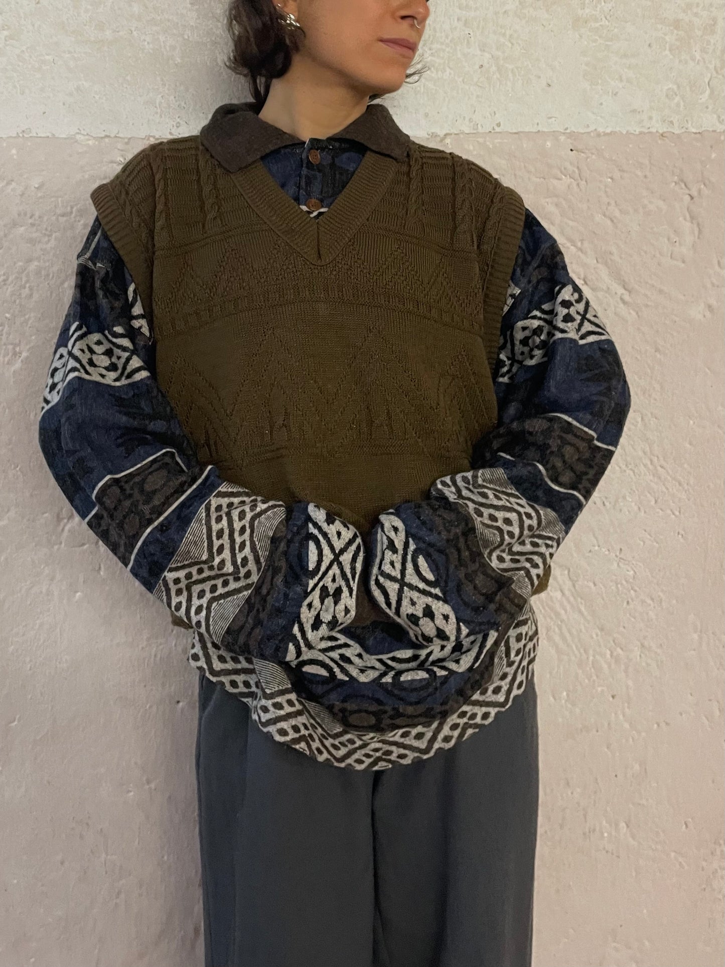 Vintage Brown Schurwolle Unisex Sweater