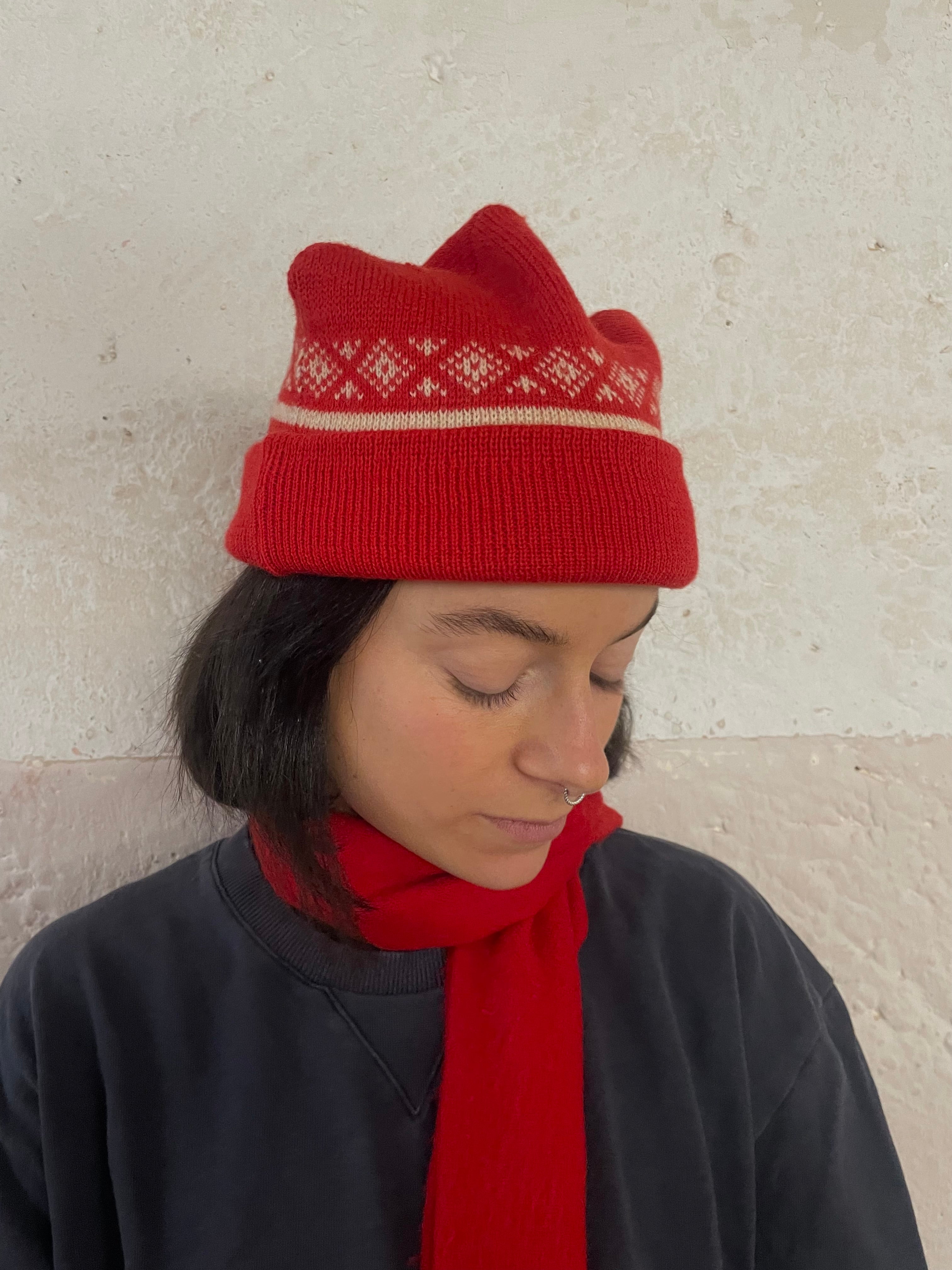 Reine Schurwolle Mütze - Kleiderhaufen - Default Title