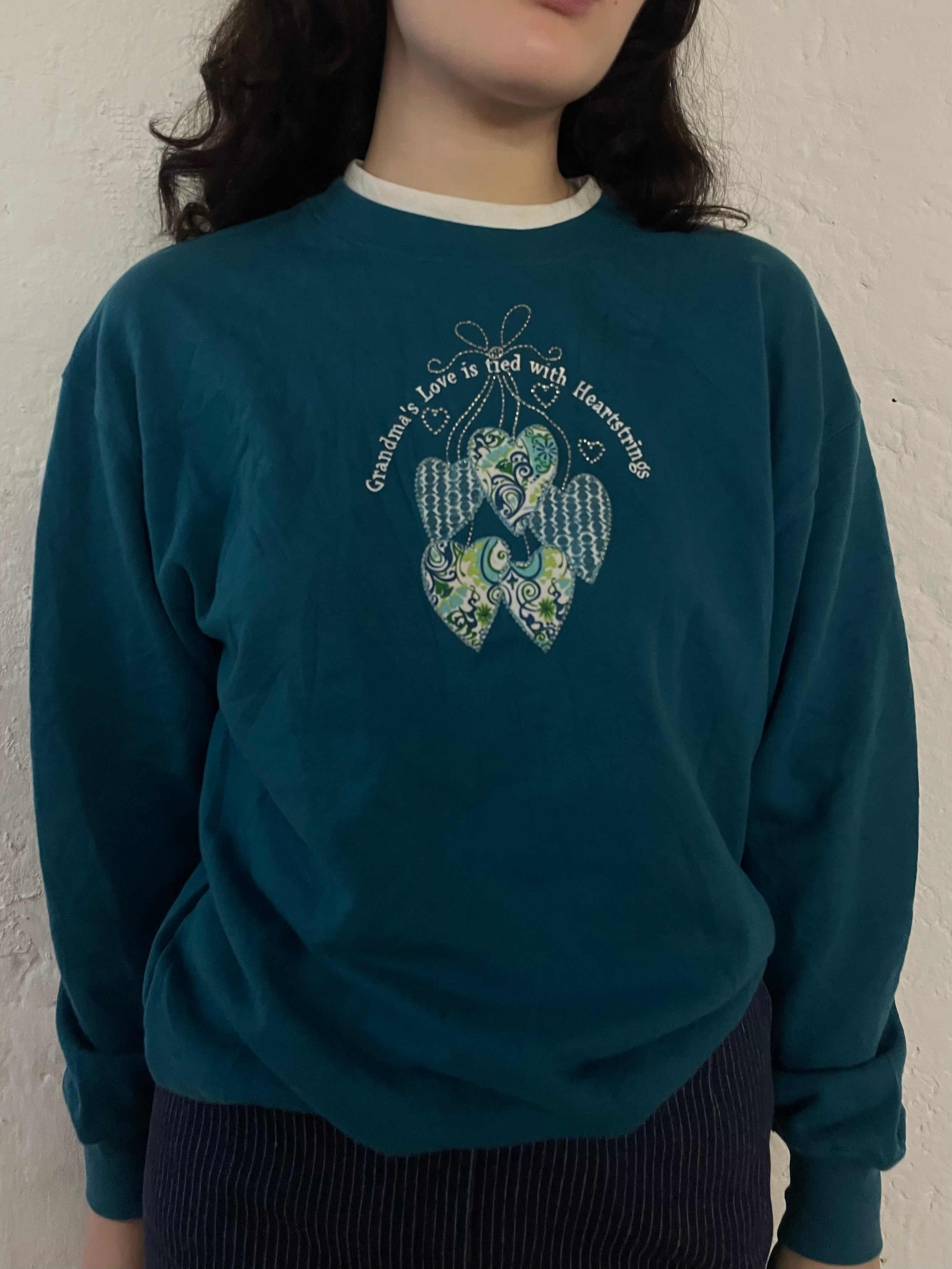 Vintage Sweater Turquoise Front Patch & Grandma Glitter Print – M