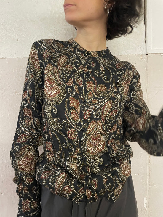 Gemusterte Bluse im Tshirt Stoff