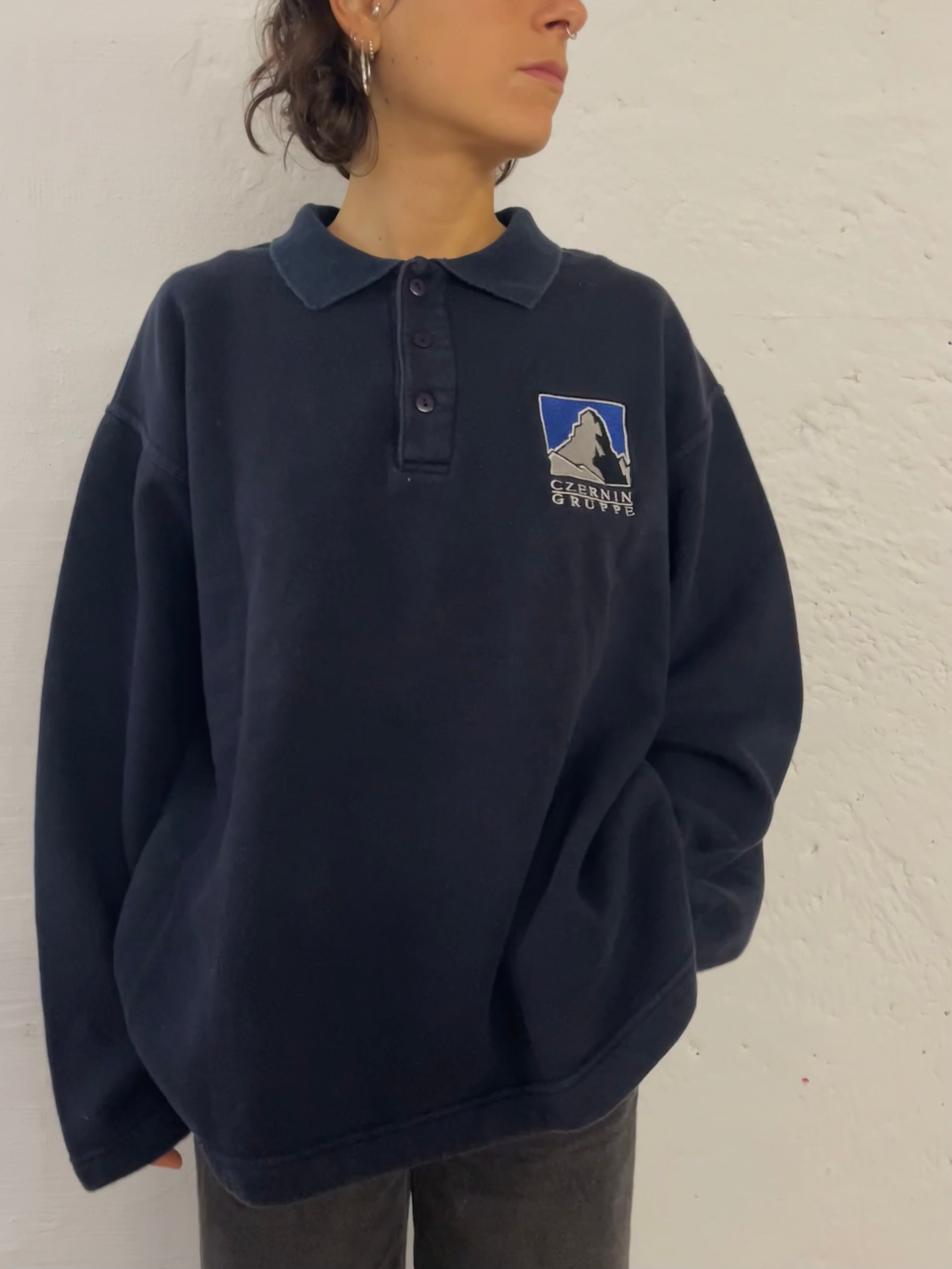 Polo Pullover Oversized Black Front Patch –  L