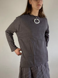 Longsleeve Vintage Grey Oversized Layering Unisex Minimal Basic Relaxed Fit – M