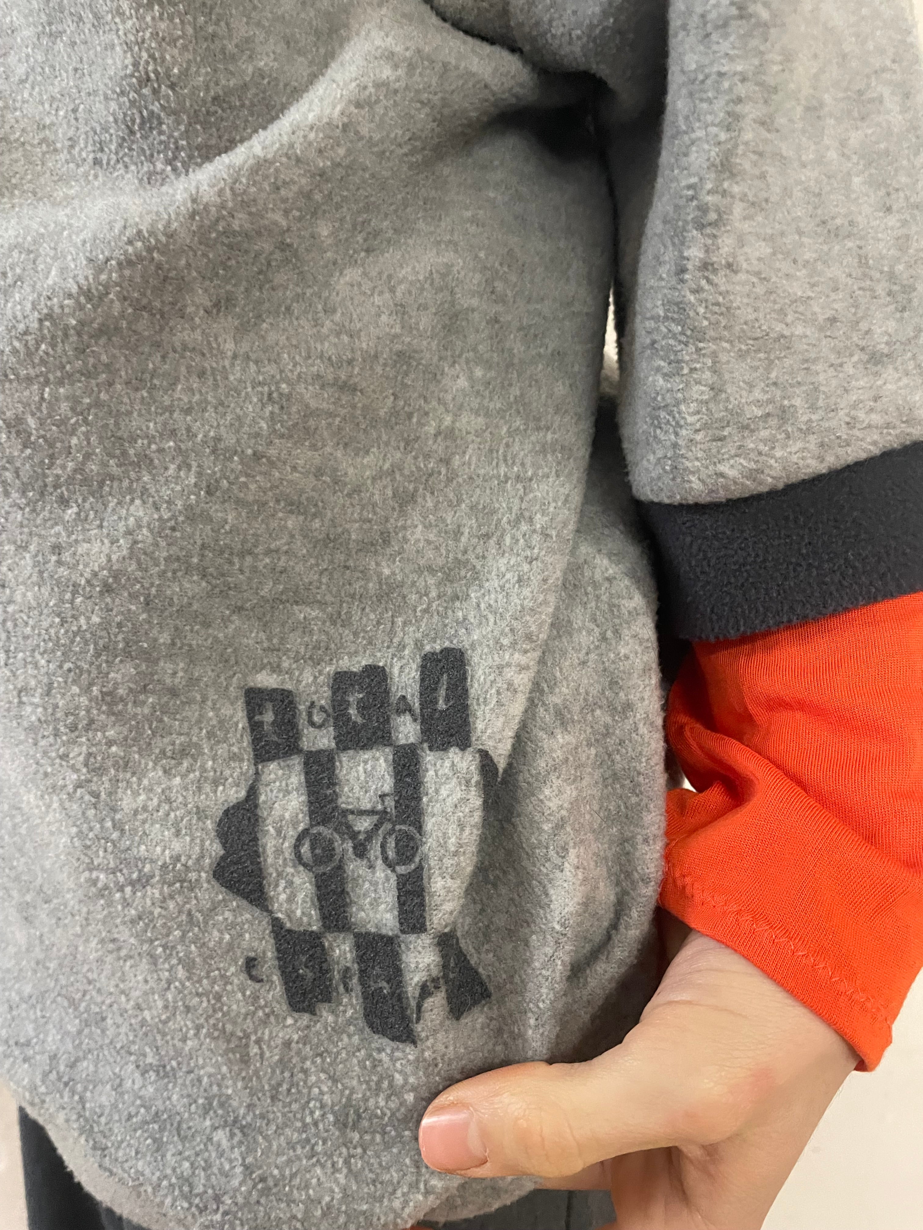 Total Escape 3/4 Ärmellänge Sweater - Kleiderhaufen - Default Title