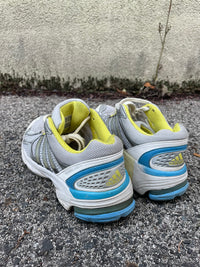 Adidas Sneakers - Kleiderhaufen - Default Title