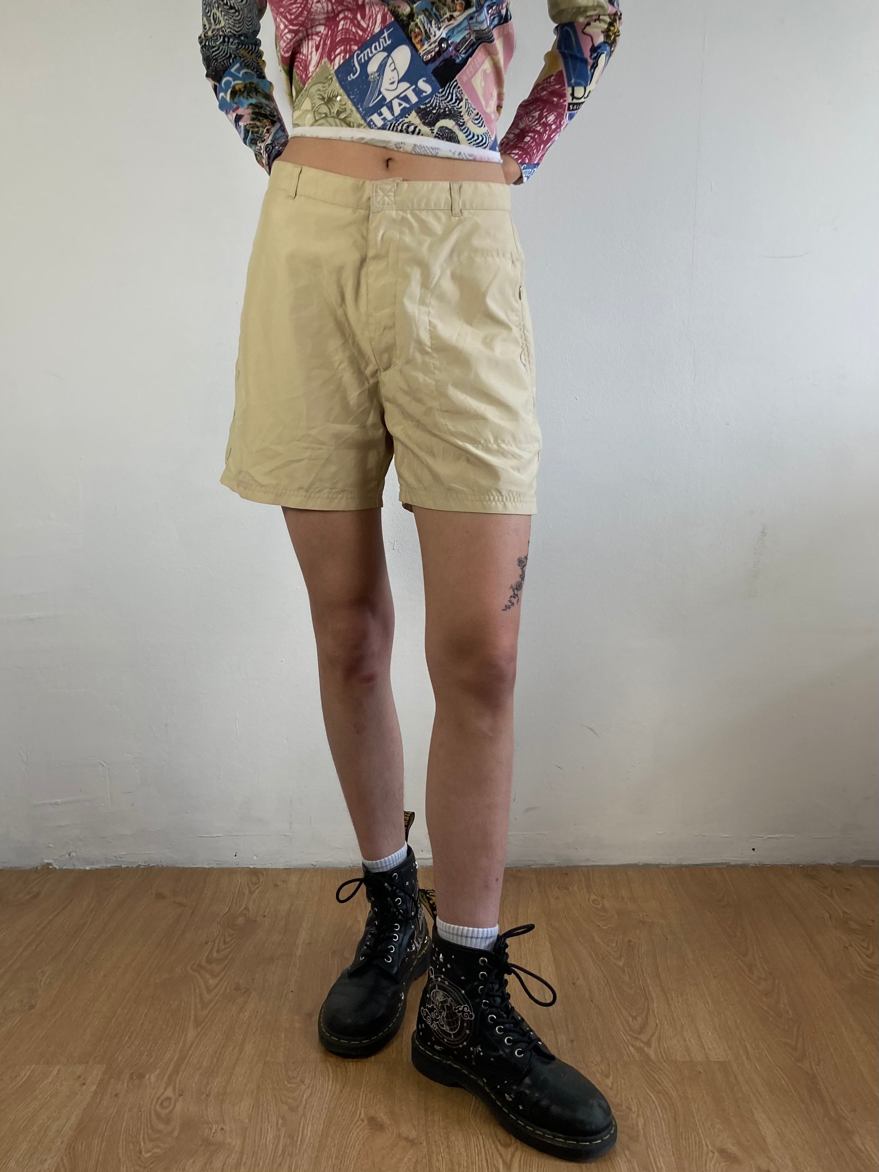 Shorts Vintage Reebok Beige Casual Sport Minimal Summer – M