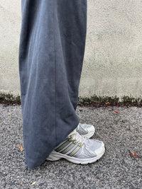 Adidas Sneakers - Kleiderhaufen - Default Title